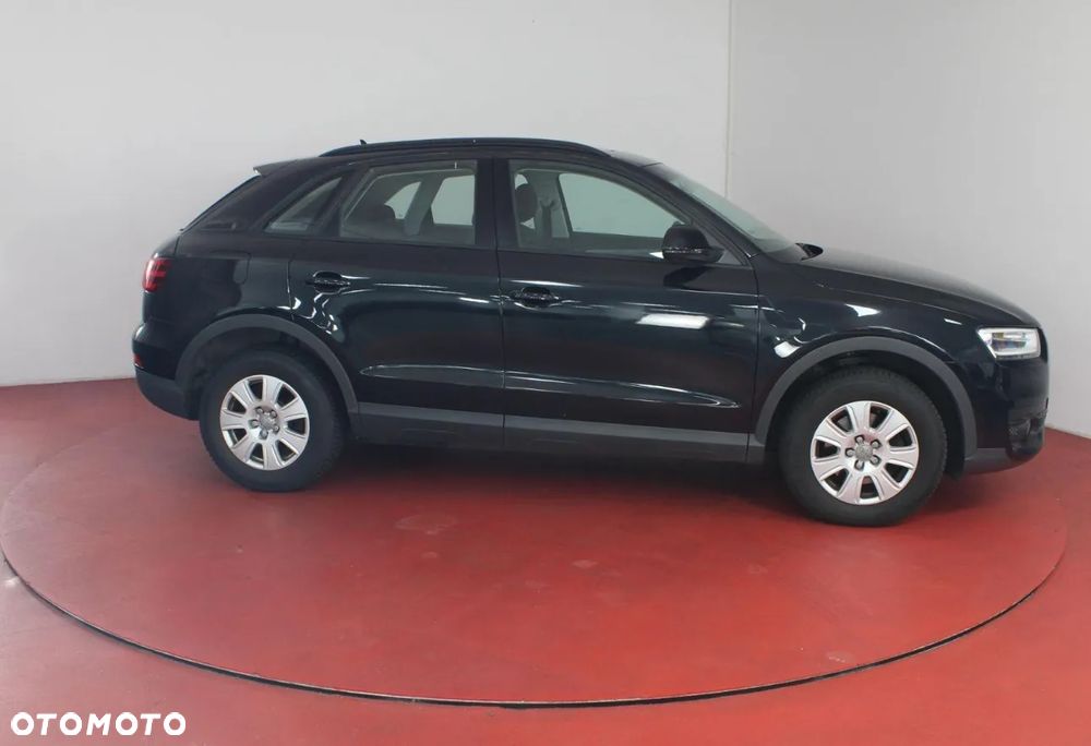 Audi Q3 2.0 TDI Edycja Specjalna - 4