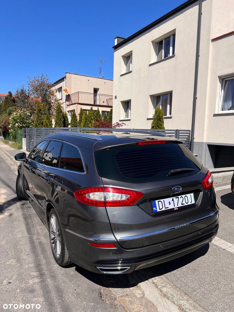 Ford Mondeo Vignale 2.0 TDCi PowerShift - 4
