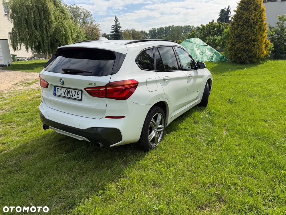 BMW X1 xDrive20i M Sport - 6