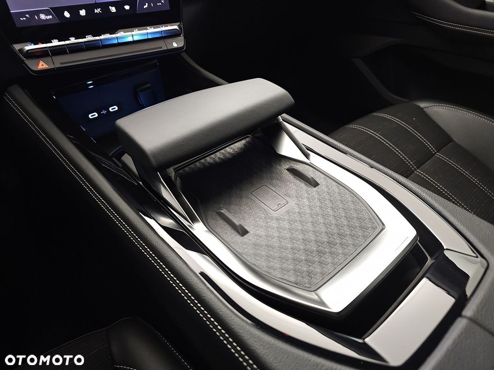 Renault Austral 1.3 TCe mHEV Techno - 19