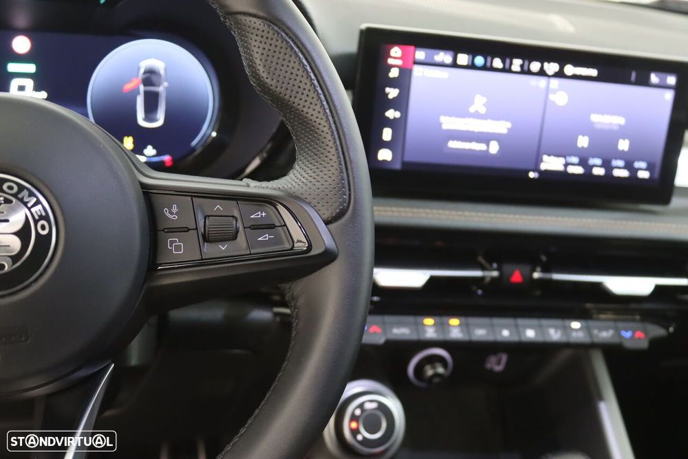 Alfa Romeo Tonale - 13