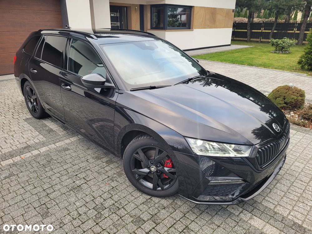 Skoda Octavia Combi 2.0 TDI DSG 4x4 RS - 2