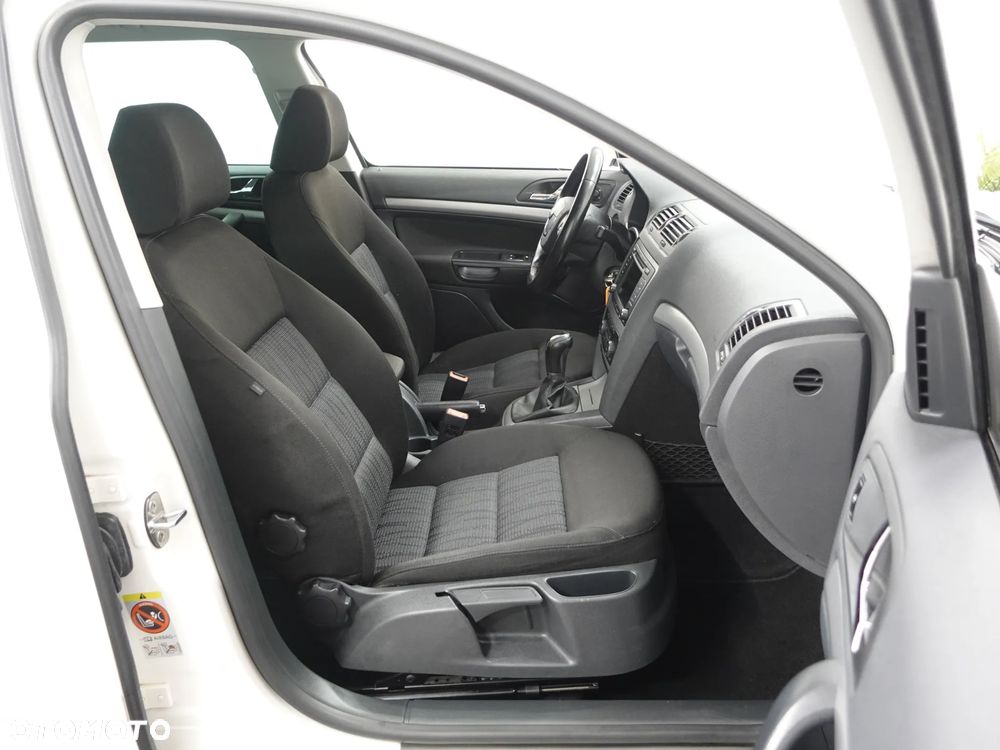 Skoda Octavia 1.6 TDI DPF Elegance - 25