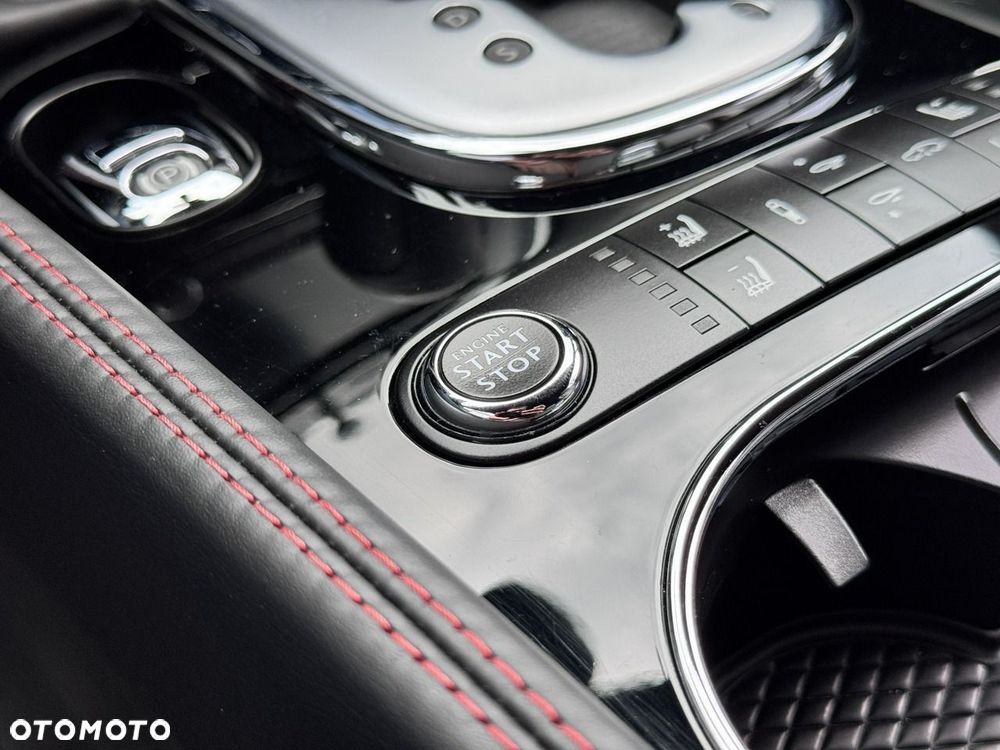 Bentley Continental GT V8 - 39