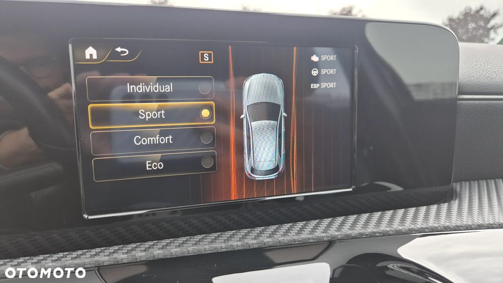 Mercedes-Benz Klasa A 180 Style 7G-DCT - 24