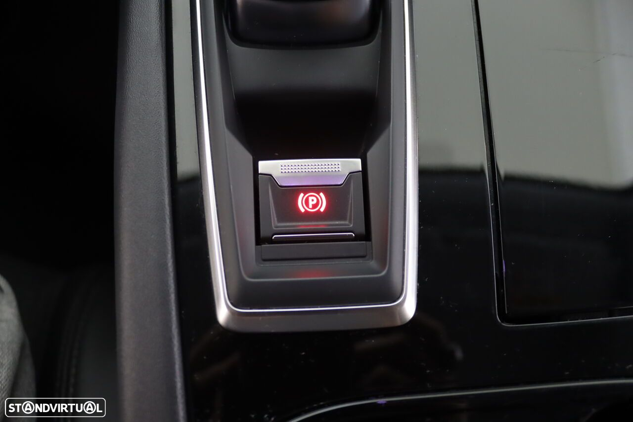 Peugeot 508 1.6 Hybrid Allure e-EAT8 - 31