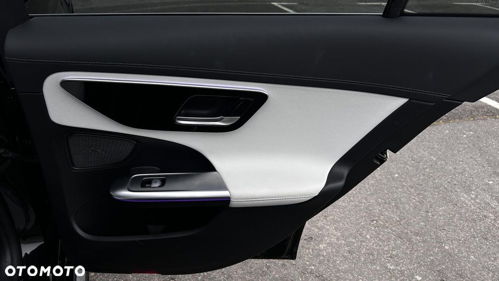 Mercedes-Benz Klasa C - 27