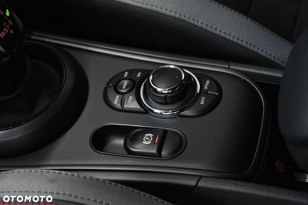 MINI Countryman - 18