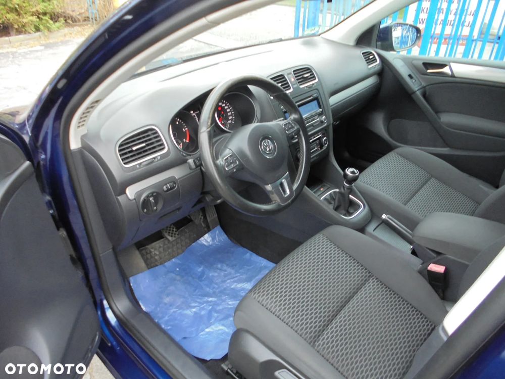 Volkswagen Golf 1.6 TDI DPF Comfortline - 5