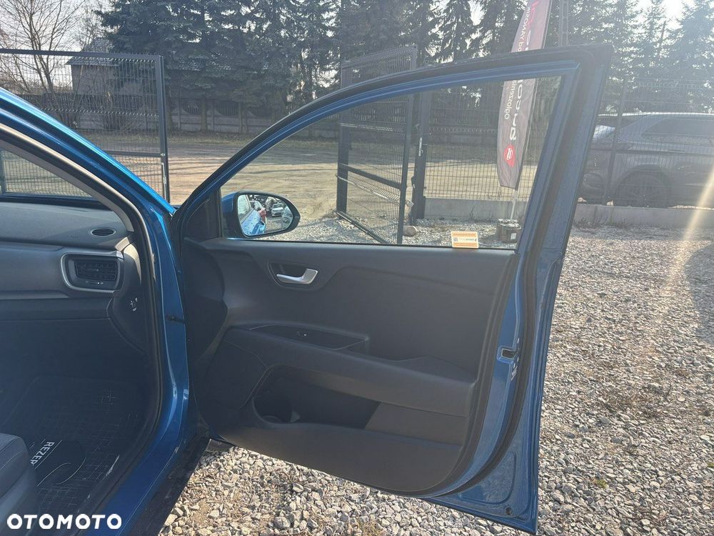 Kia Stonic - 35