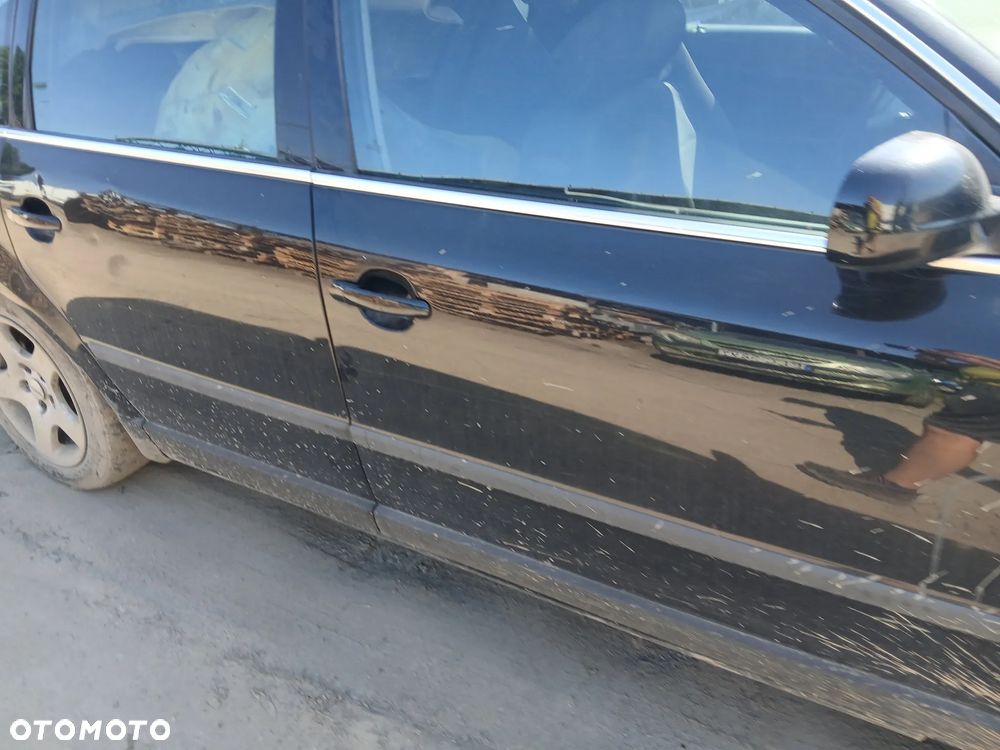 volkswagen passat B5 lift kombi L041 klapa bagażnika zderzak lampa reflektor pas przedni stop lampy - 3