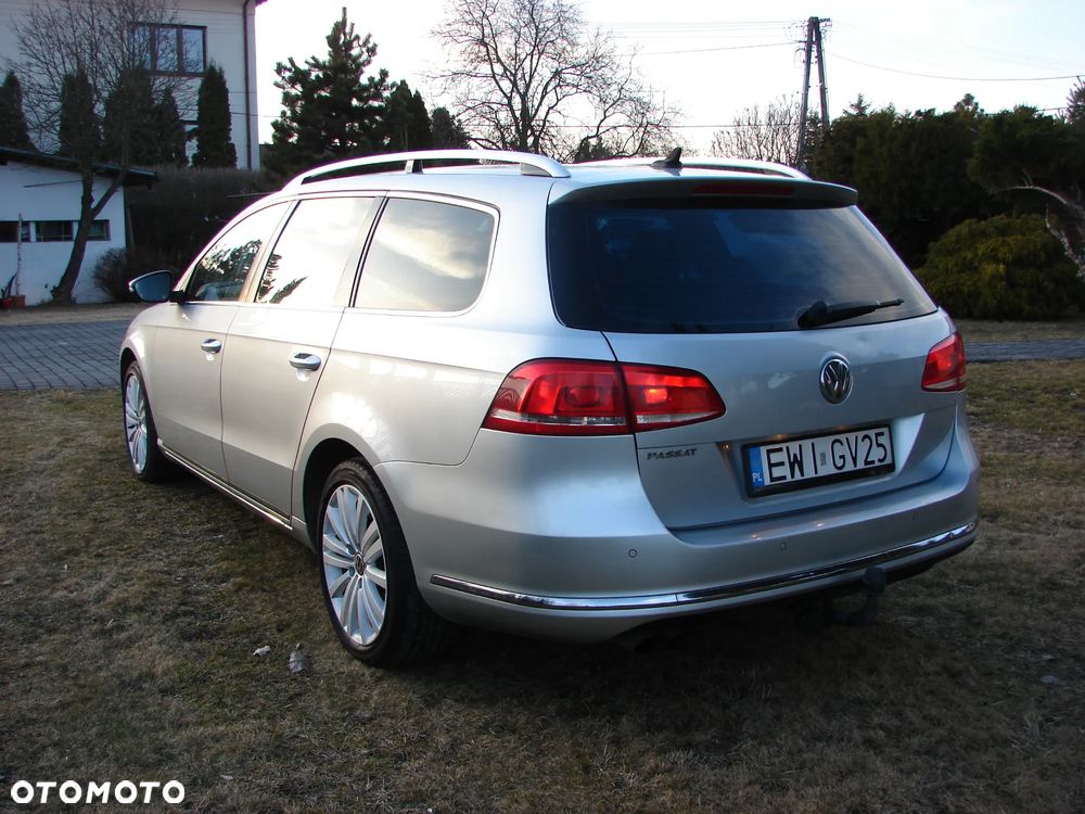 Volkswagen Passat - 2