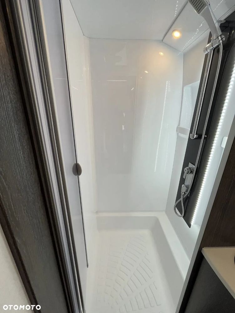 Fendt Wyprzedaż Rocznika Diamant 560 DW 2025 ALDE ZIMOWA - 16