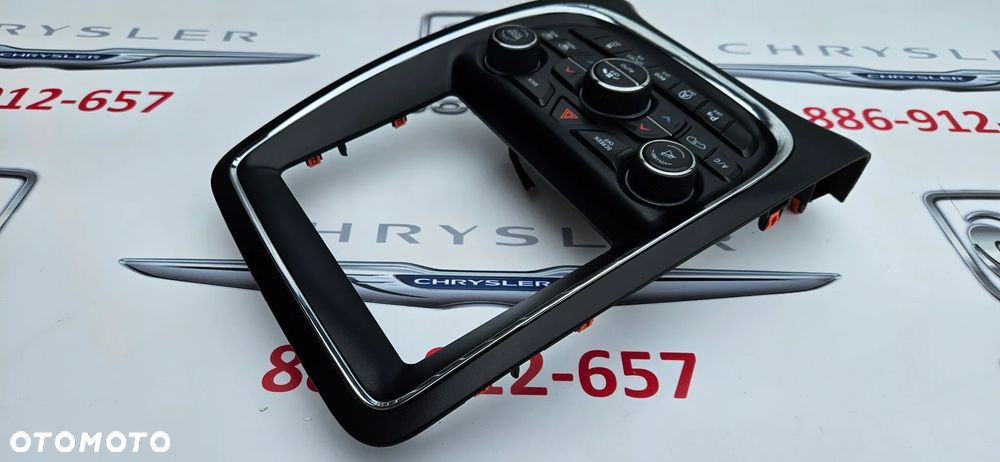 Dodge Durango III LIFT 2014-2017 Panel klimatyzacji AC Panel sterowania nawiewem Ramka wyświetlacza radia pod duży wyświetlacz DUŻE RADIO P68253735AH - 8