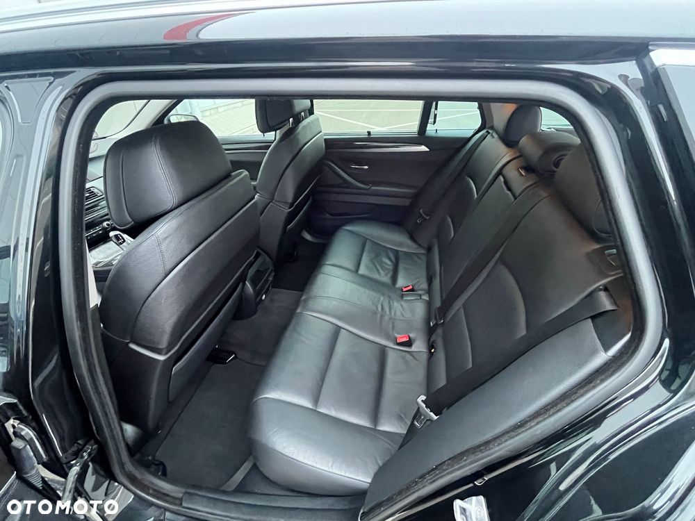 BMW Seria 5 - 12
