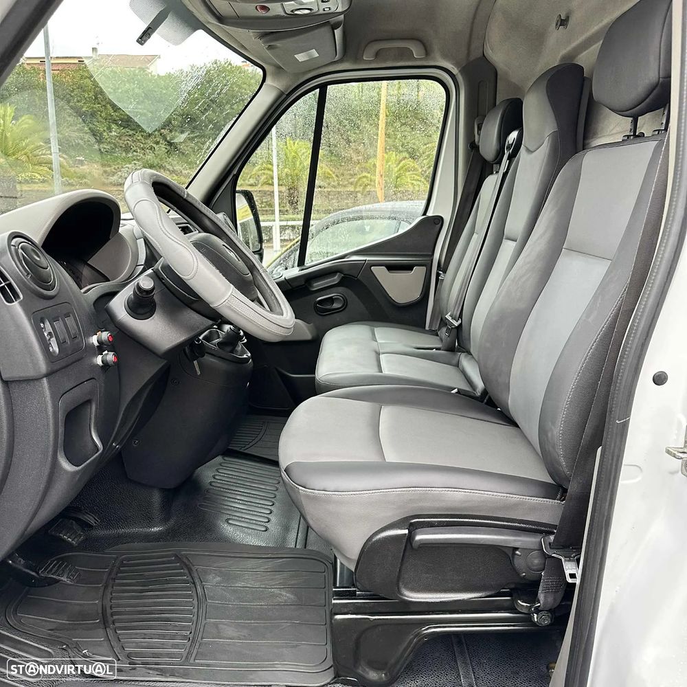 Renault Master 2.3 dCi 125 L2H2 - 18