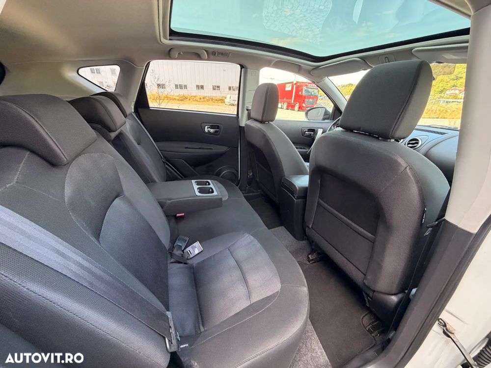Nissan Qashqai 1.6 DCI N-Connecta - 13