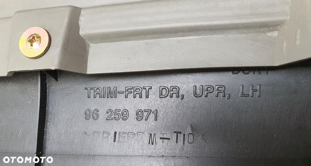 TAPICERKA BOCZEK LEWY PRZÓD CHEVROLET REZZO 96260017 - 9