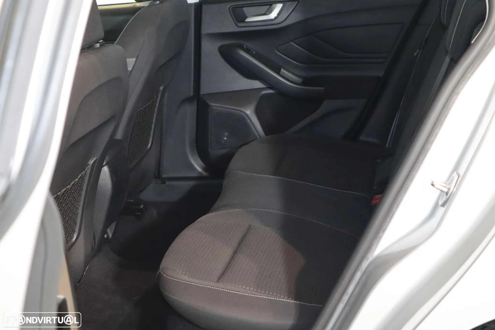 Ford Focus SW 1.5 EcoBlue S&S Aut. ACTIVE - 9