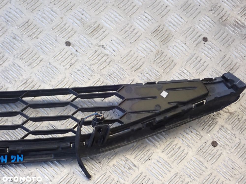 GRILL ATRAPA MG MG5 EV P10751874 - 5