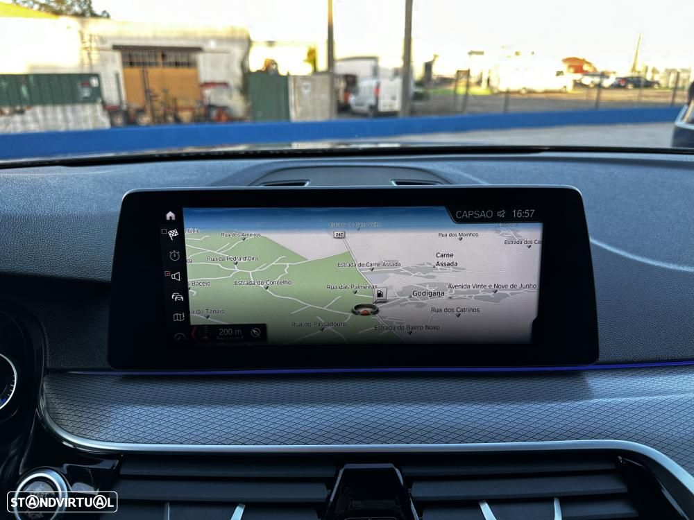 BMW 520 d Pack M Auto - 28