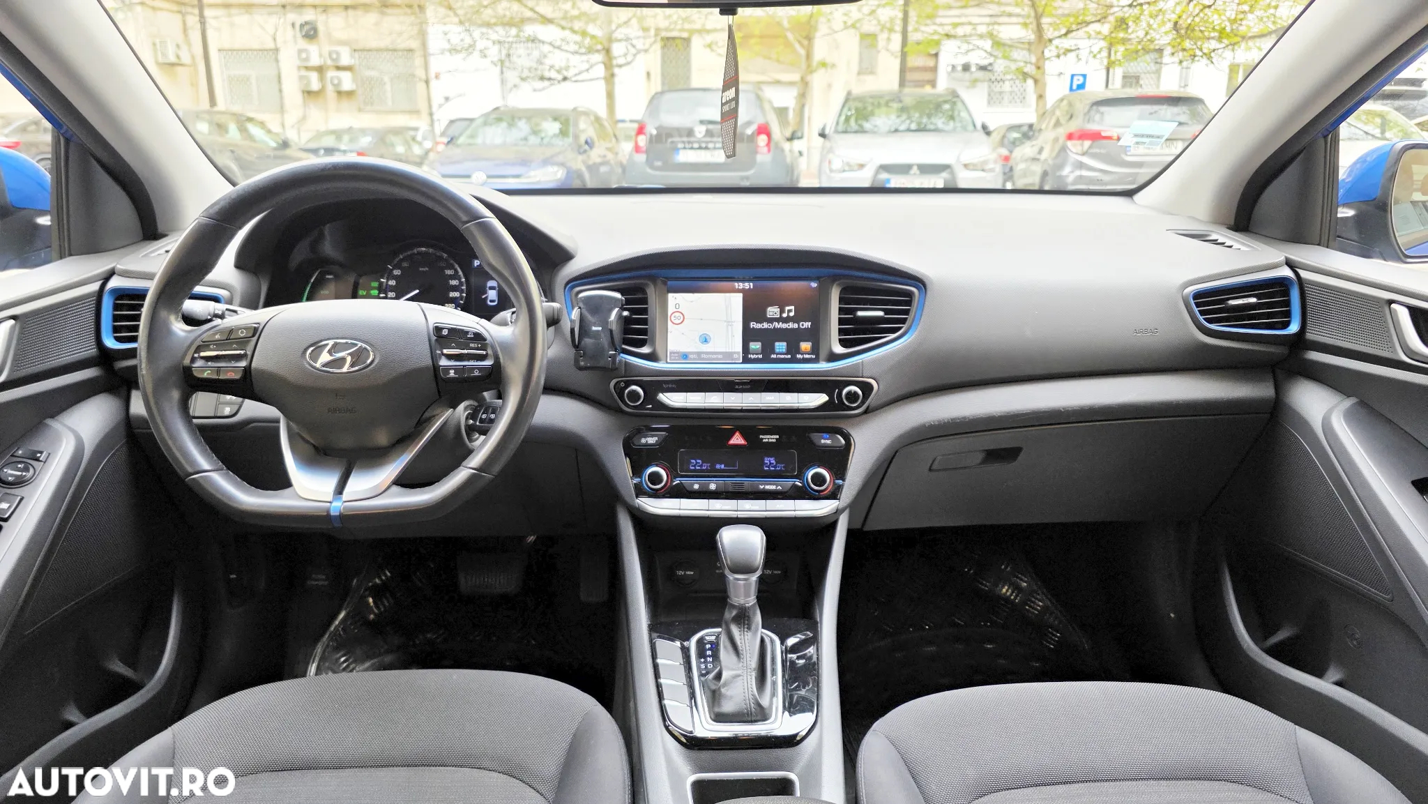 Hyundai IONIQ Hybrid 1.6 GDI Premium - 4
