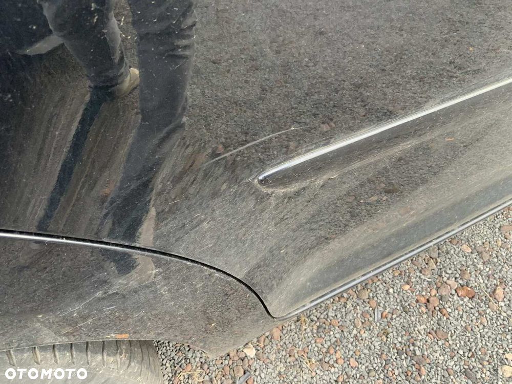 Volkswagen Touran 2.0 TDI DPF STYLE - 12