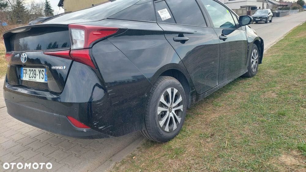 Toyota Prius Hybrid Executive - 4