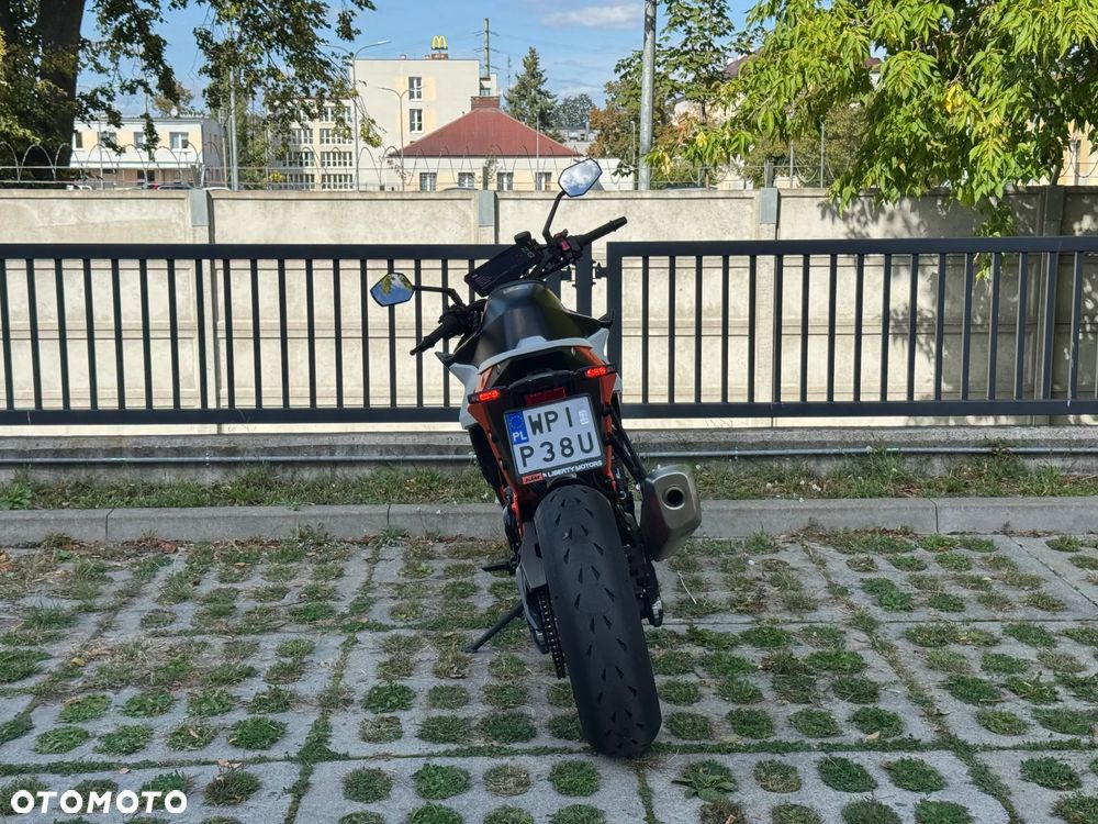KTM Duke 990 - 6
