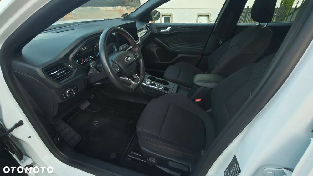 Ford Focus 1.5 EcoBlue SCR ST-Line - 11
