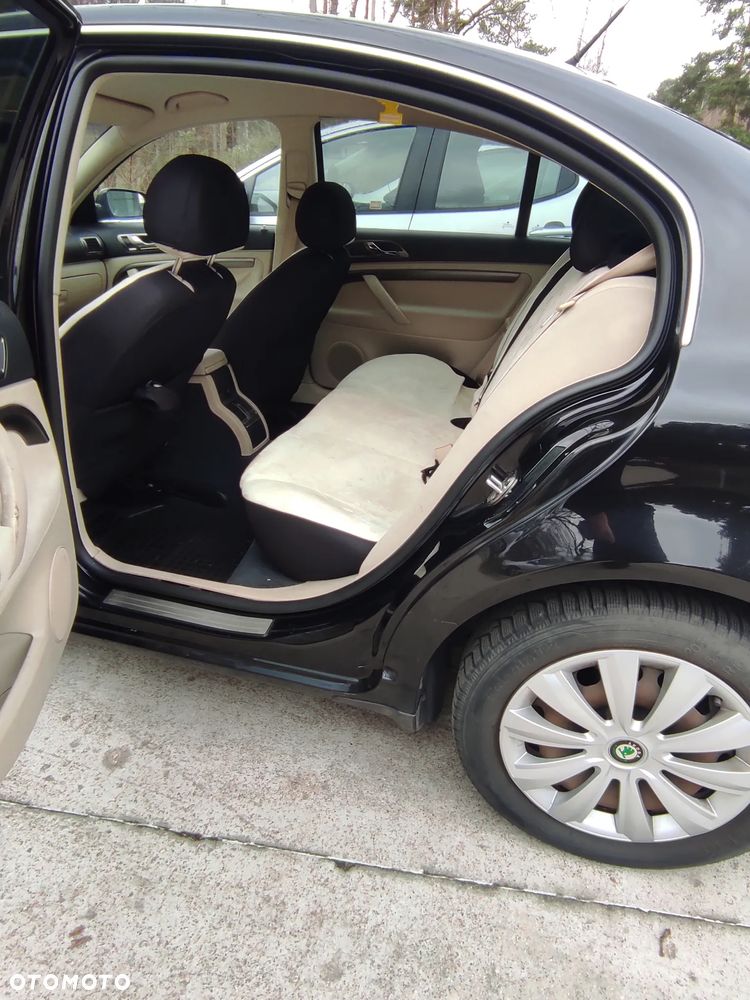 Skoda Superb 2.0 - 7