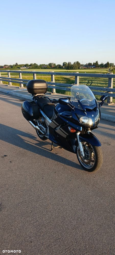 Yamaha FJR - 20