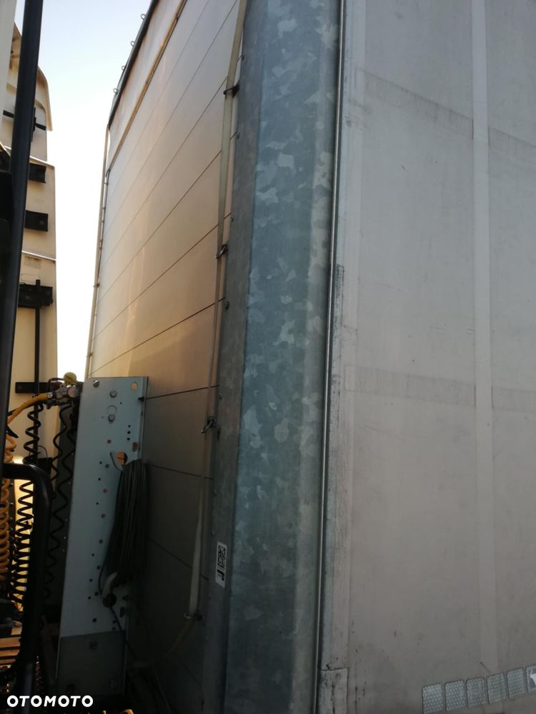 Schmitz Cargobull SCB S3T - 6