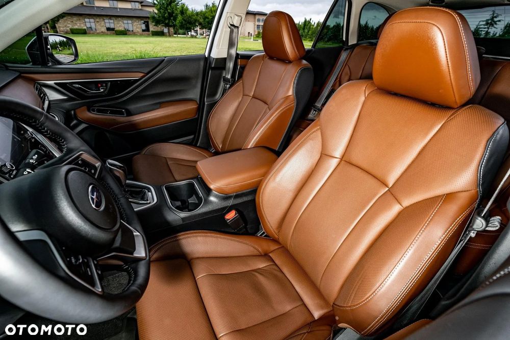 Subaru Outback 2.5i Lineartronic Edition Platinum Cross - 9