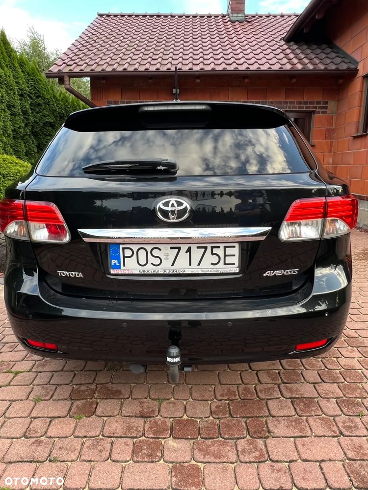 Toyota Avensis 2.0 D-4D Premium - 5