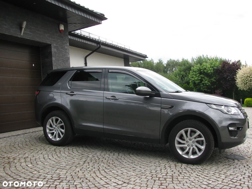 Land Rover Discovery Sport TD4 HSE - 8