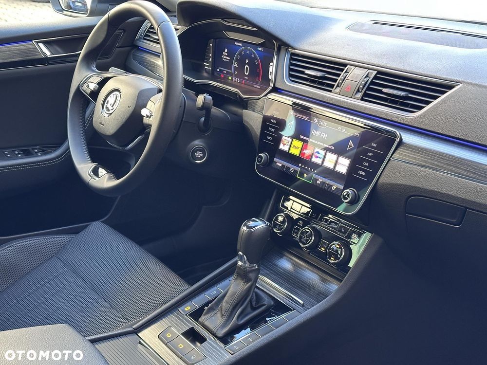 Skoda Superb 2.0 TSI Style DSG - 10