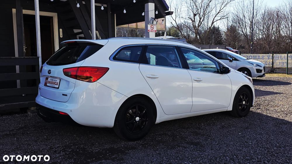 Kia Ceed 1.6 GDI XL - 5