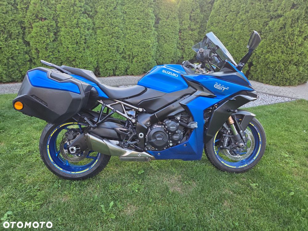 Suzuki GSX 1000 - 10