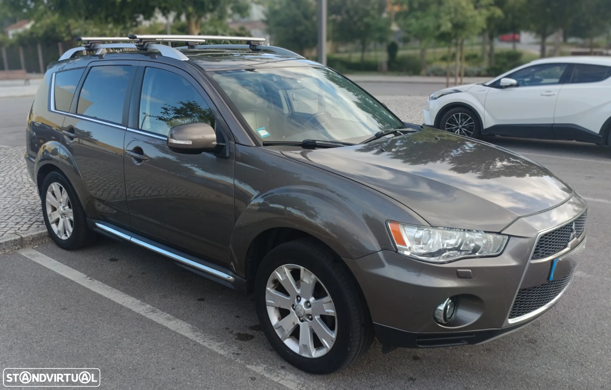 Mitsubishi Outlander 2.2 DI-D Instyle 2 Aut. 4WD - 3