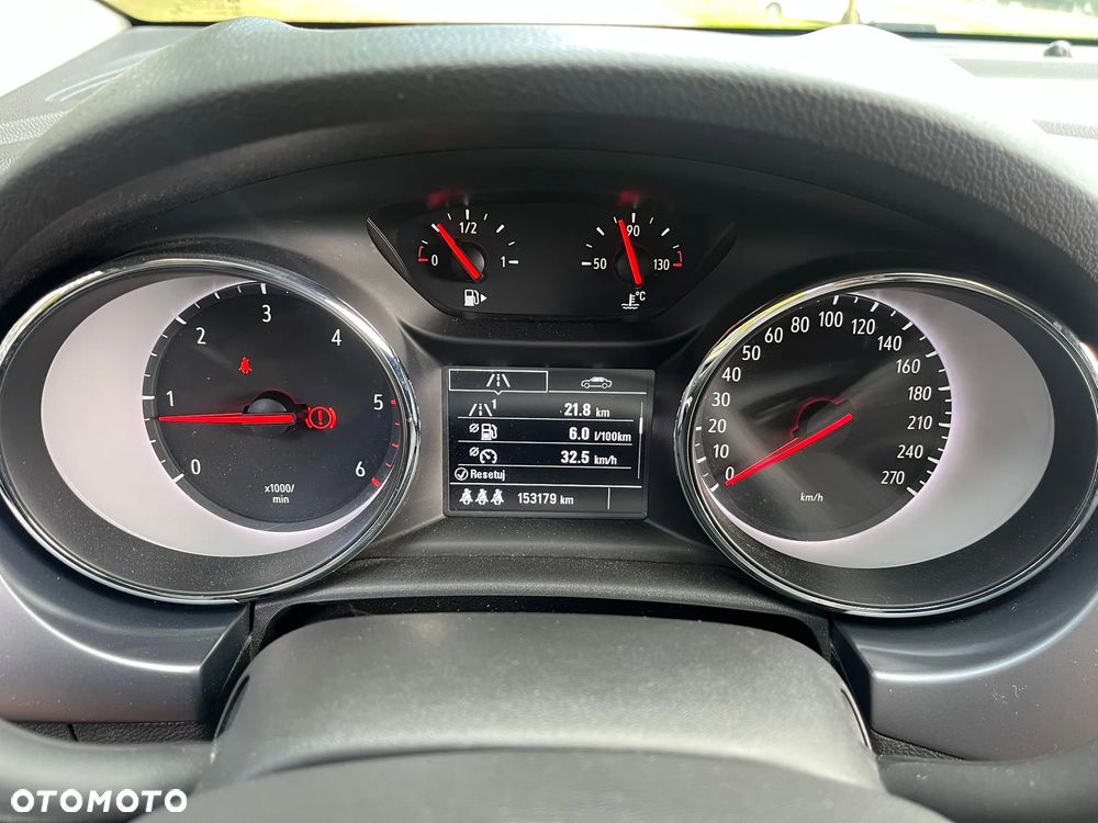 Opel Astra V 1.6 CDTI Dynamic - 17