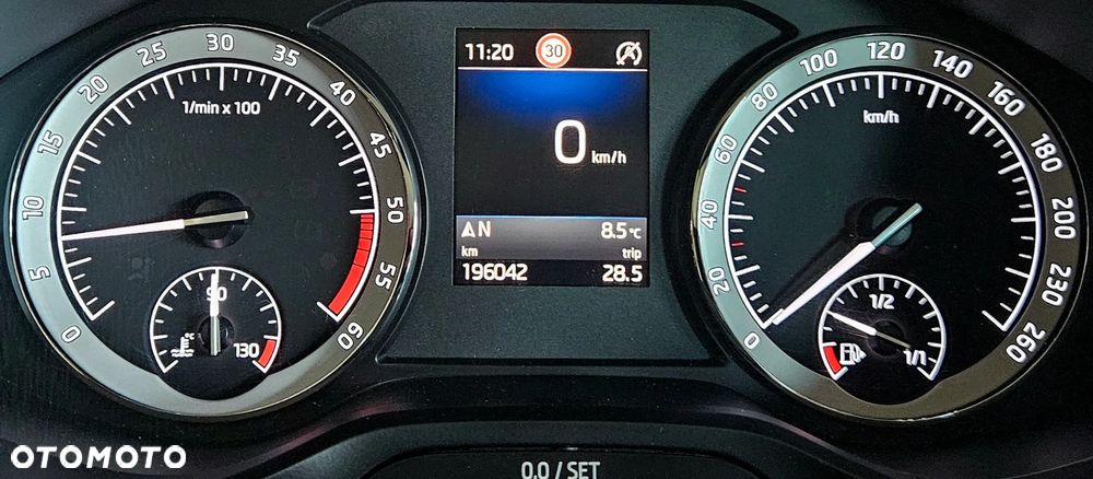 Skoda Karoq 1.6 TDI SCR Ambition - 15