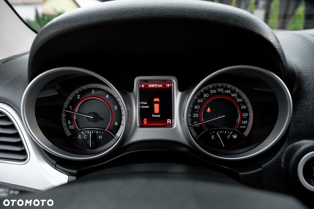 Fiat Freemont 2.0 Multijet 16V DPF Automatik Allrad Black Code - 37