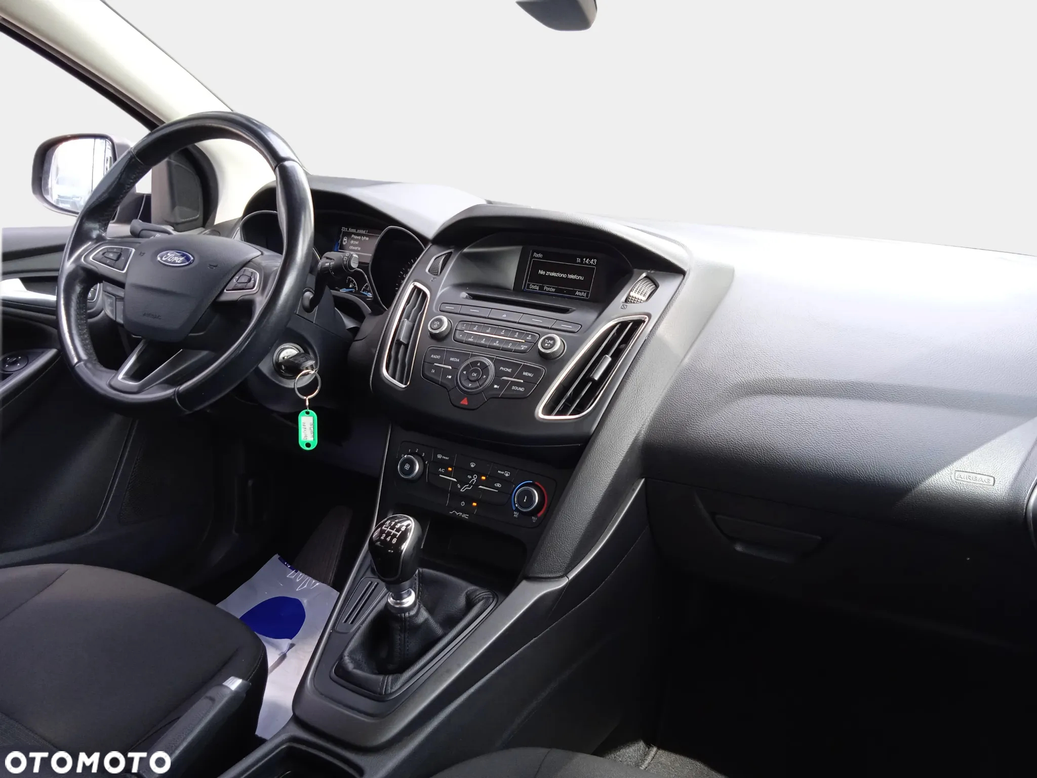 Ford Focus 1.5 TDCi Gold X - 28