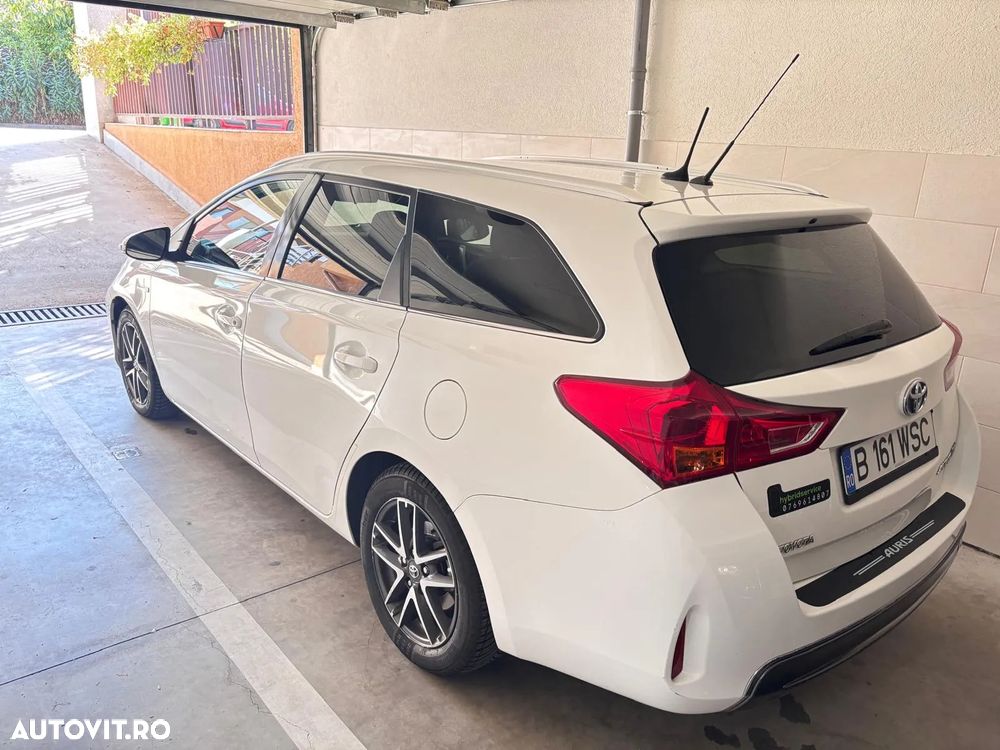 Toyota Auris 1.8 L VVT-i TS Hybrid Luna - 5
