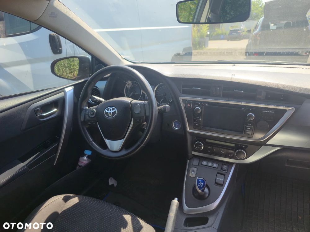 Toyota Auris Hybrid 135 Premium - 21