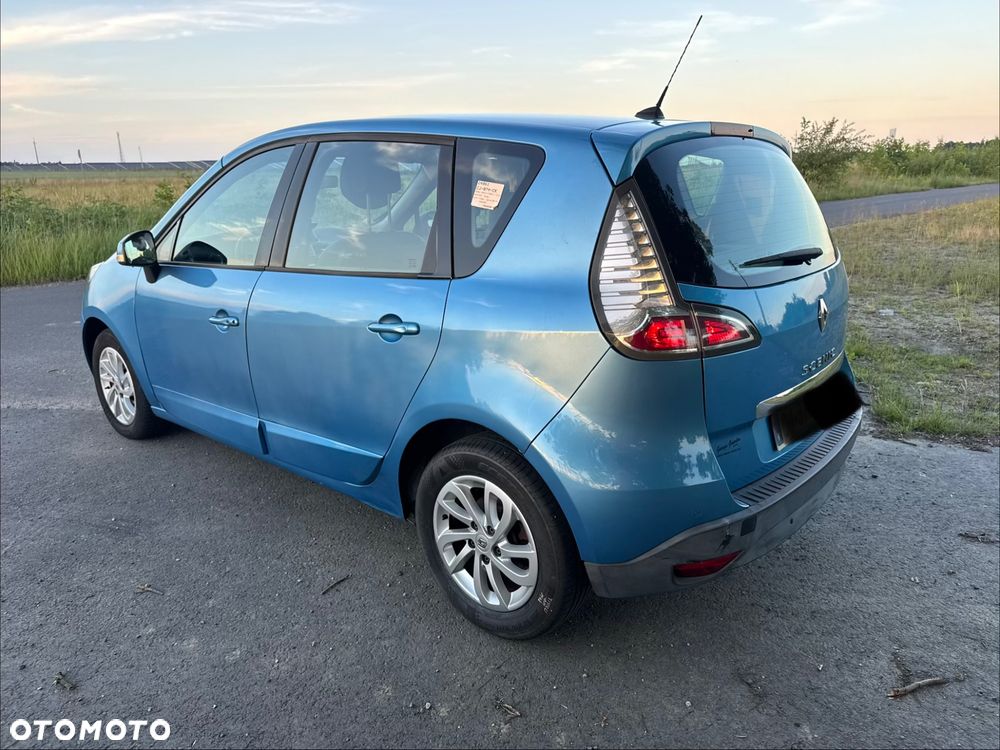 Renault Scenic 1.5dCi TomTom Edition EDC - 11