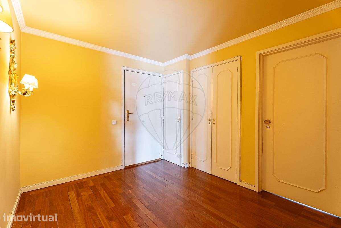 Apartamento T5 para venda - Grande imagem: 3/25