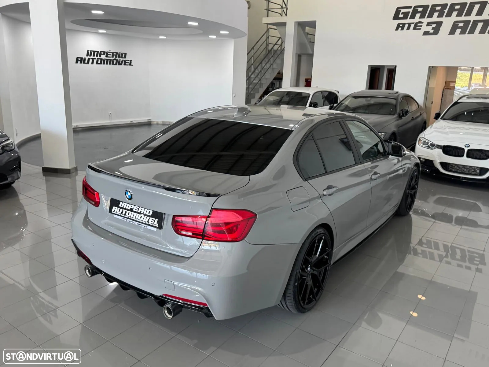 BMW 330 e iPerformance Pack M - 14