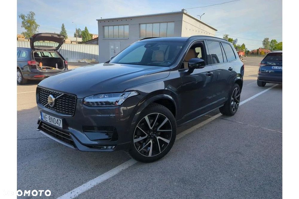 Volvo XC 90 - 1